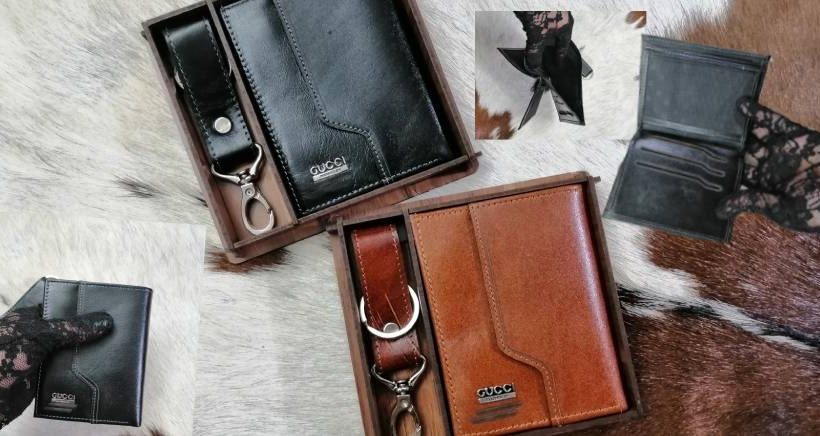 ست کیف پول و سرسوئیچی چرم گاوی نمادی از کیفیت و زیبایی در فروشگاه چرمال