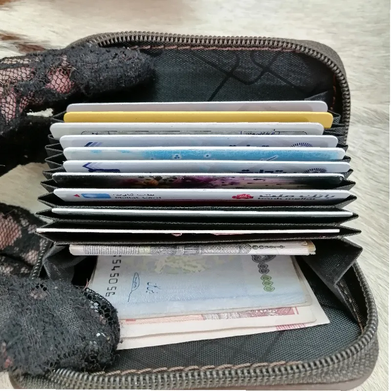 جاکارتی آکاردئونی چرم گاوی